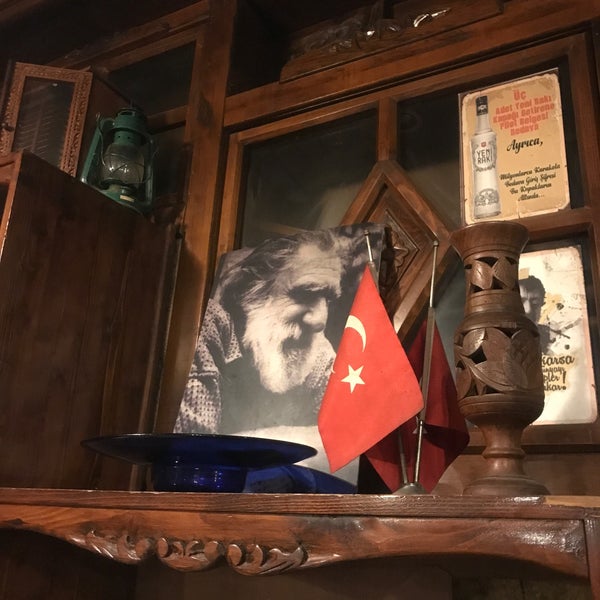 Photo taken at Taş Mahal Restaurant by Sabahat K. on 3/23/2022