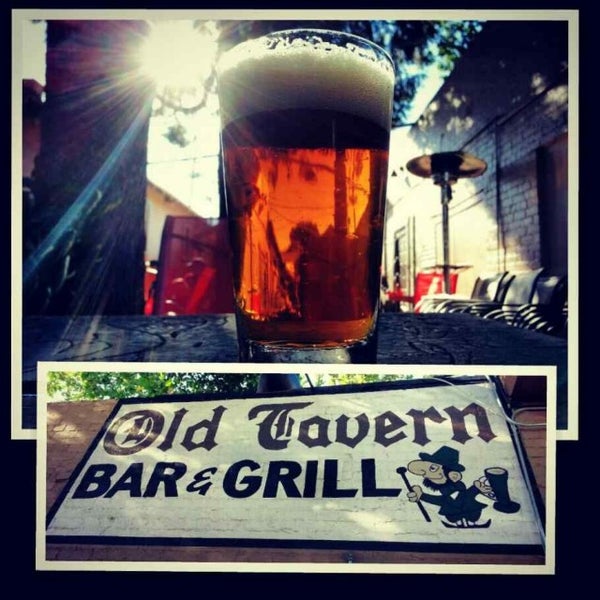 Das Foto wurde bei Old Tavern Bar &amp; Grill von Scotty B. am 8/4/2013 aufgenommen