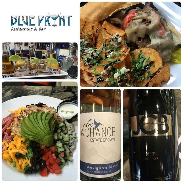 Photo taken at Blue Prynt Restaurant by Scotty B. on 8/18/2014