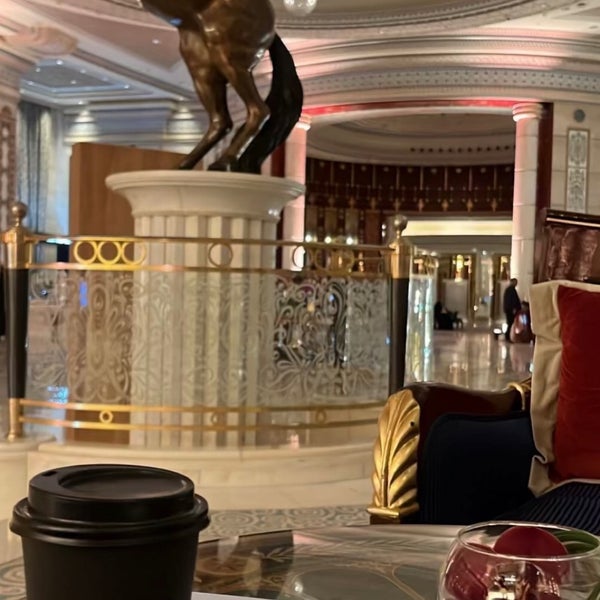 Foto diambil di The Ritz-Carlton, Riyadh oleh &#39; pada 3/15/2024