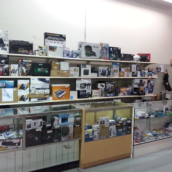 Bargain Hunt Discount Store