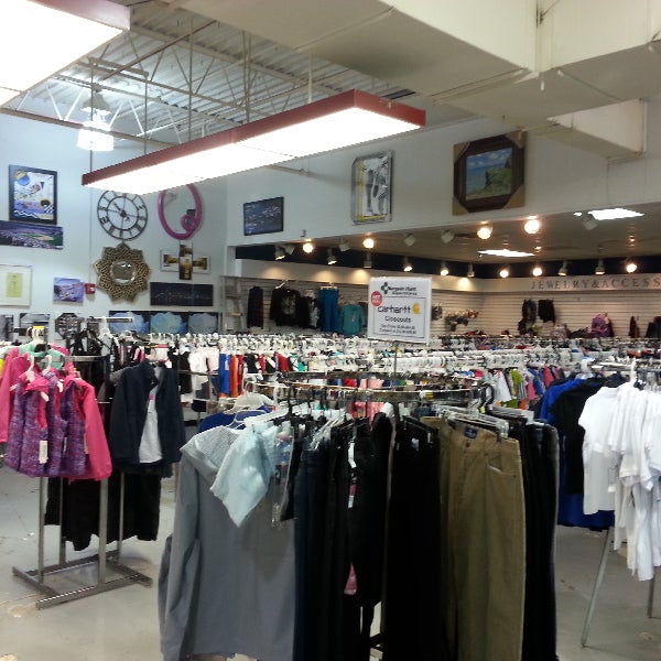 Bargain Hunt Discount Store