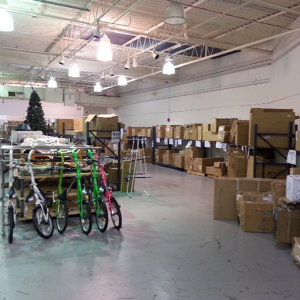 Bargain Hunt Discount Store