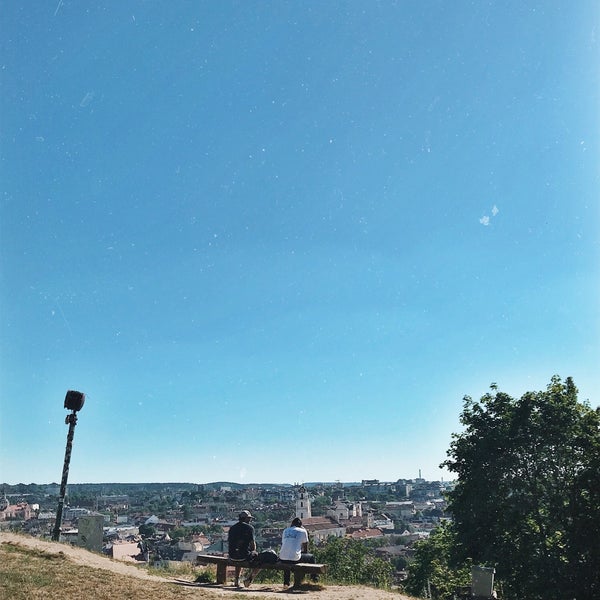 รูปภาพถ่ายที่ Hill of Three Crosses Lookout โดย Anna S. เมื่อ 6/9/2019