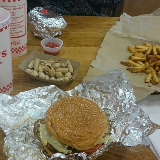 Photo taken at Five Guys by Emma B. on 3/1/2016