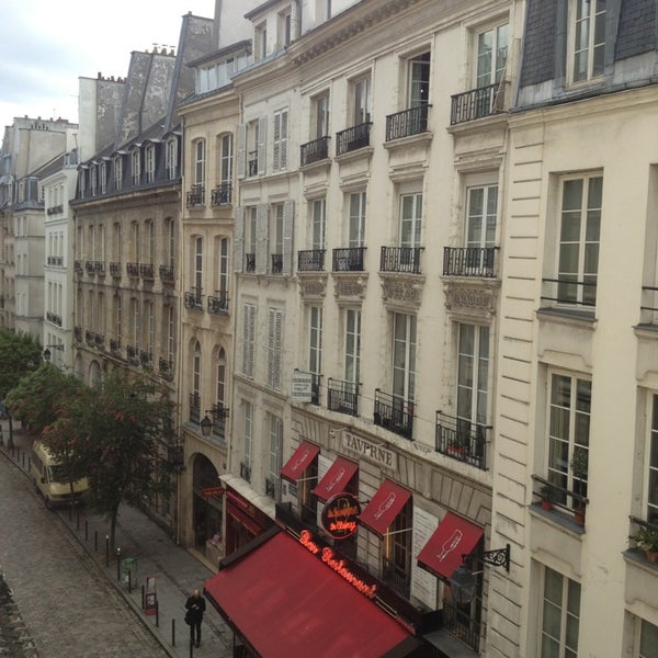 Foto scattata a Hôtel Cluny Square da Raphael F. il 5/25/2013