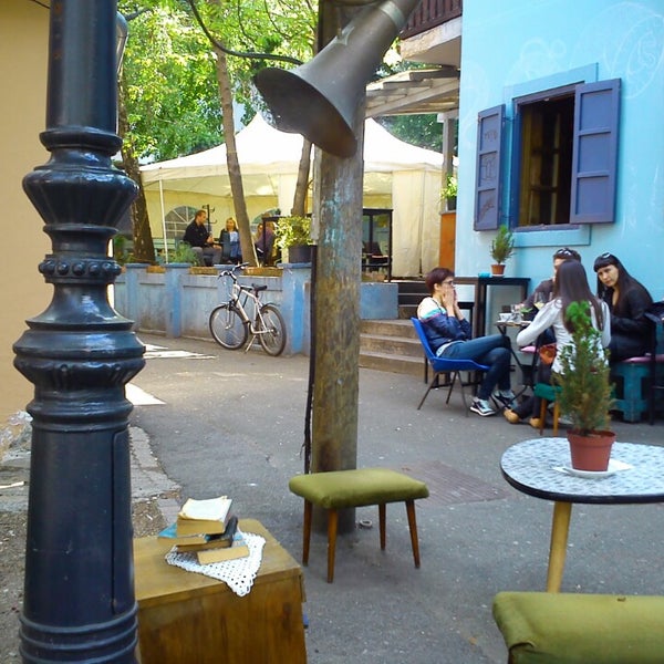 4/14/2014 tarihinde Andrijana G.ziyaretçi tarafından Melin Bar'de çekilen fotoğraf