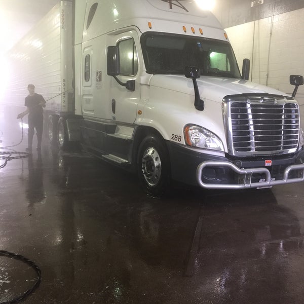 Blue Beacon Truck Wash of Whiteland IN Car Wash and Detail