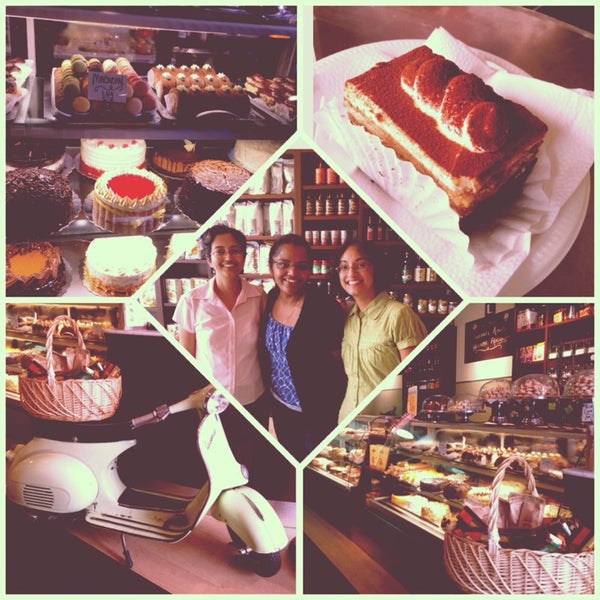 7/5/2013에 Shathiyah K.님이 Lamanna&#39;s Bakery, Cafe &amp; Fine Foods에서 찍은 사진