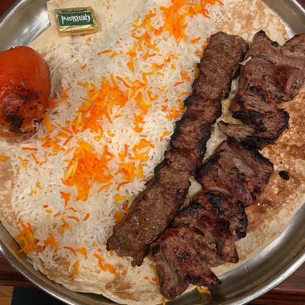 Foto scattata a Kabobi - Persian and Mediterranean Grill da Zaid M. il 3/15/2022