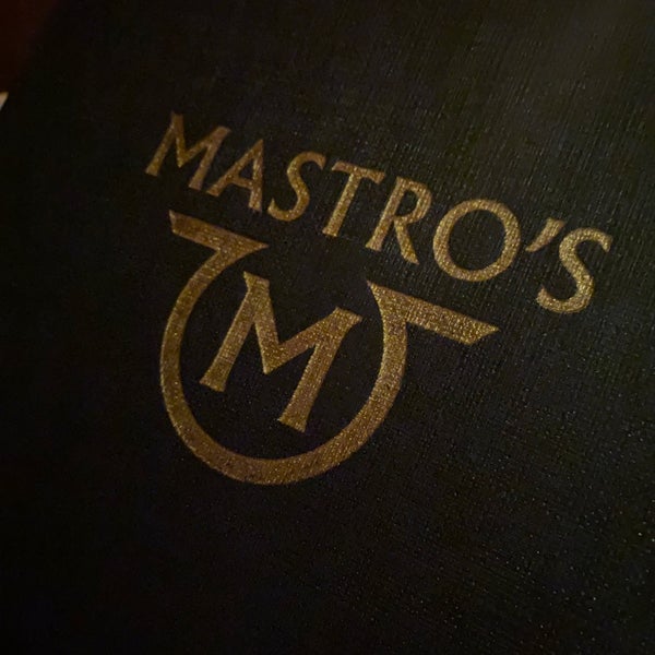 Foto scattata a Mastro&#39;s Steakhouse da Toot 9. il 11/20/2021