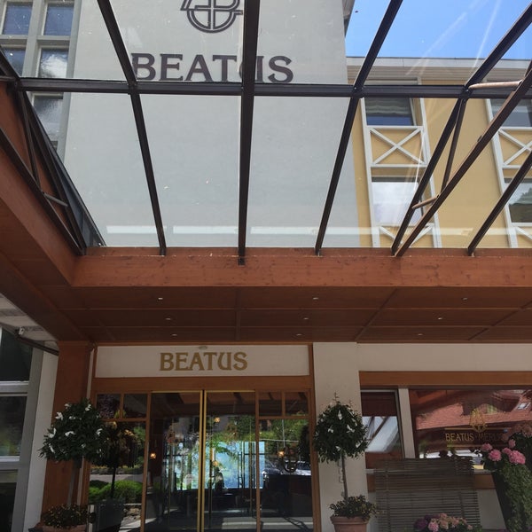 Foto scattata a Wellness- &amp; Spa-Hotel Beatus da Nedaa B. il 6/13/2015