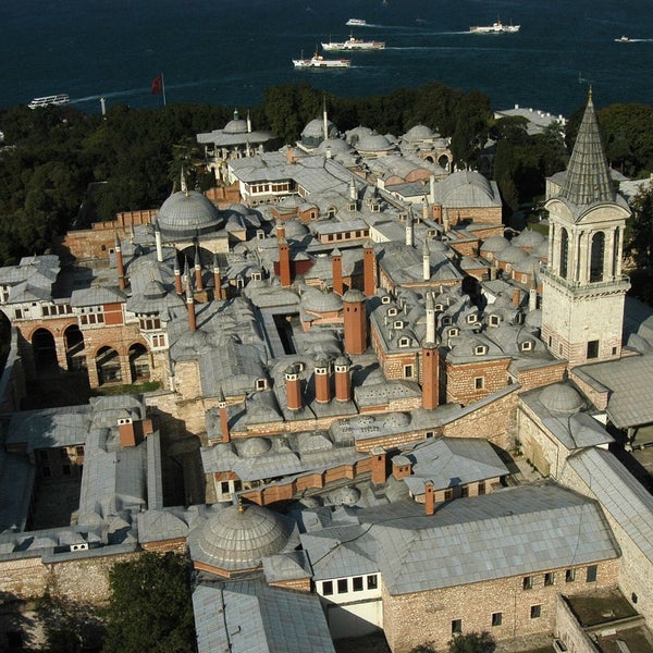 Photo taken at Topkapı Palace by Topkapı Sarayı Müzesi on 4/7/2020