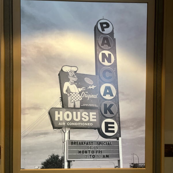 Foto tomada en The Original Pancake House  por Mark B. el 4/15/2022