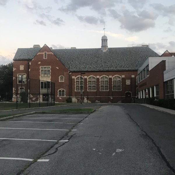 Dobbs Ferry High School 2 conseils