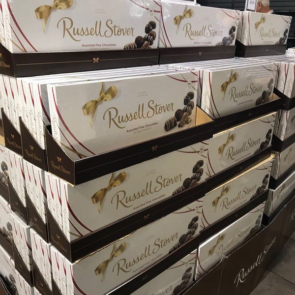 Photos at Russell Stover Candies Outlet Store 950 Industrial Dr