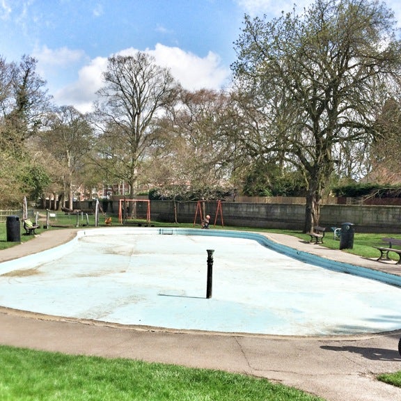 Borrage Lane Paddling Pool Play Area Playground