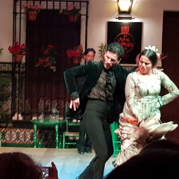 Foto diambil di La Casa del Flamenco-Auditorio Alcántara oleh Terence L. pada 2/21/2019