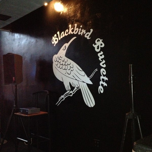 Photo prise au Blackbird Buvette par Taylor D. le6/18/2013