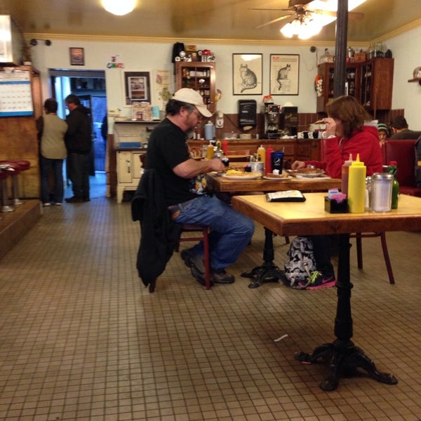 1/23/2014にD L.がChuck&#39;s Hamburgersで撮った写真
