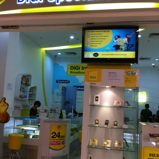 Digi Center Mobile Phone Shop In Seri Kembangan