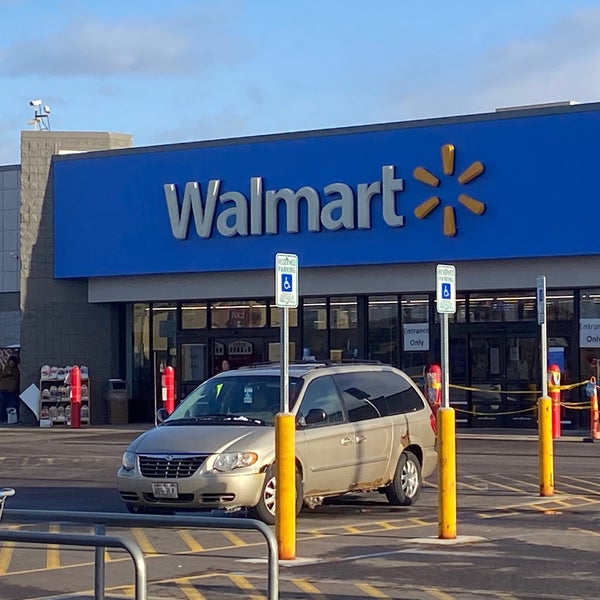 Walmart Hudson, WI