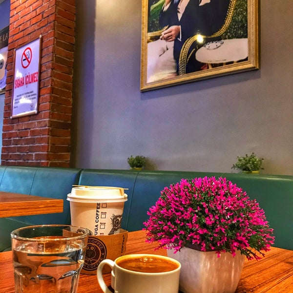 Foto diambil di Puga Coffee oleh Tuğçe P. pada 11/14/2018