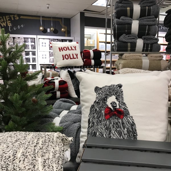 Macy&#39;s Home Store - 4450 Spring Mountain Rd