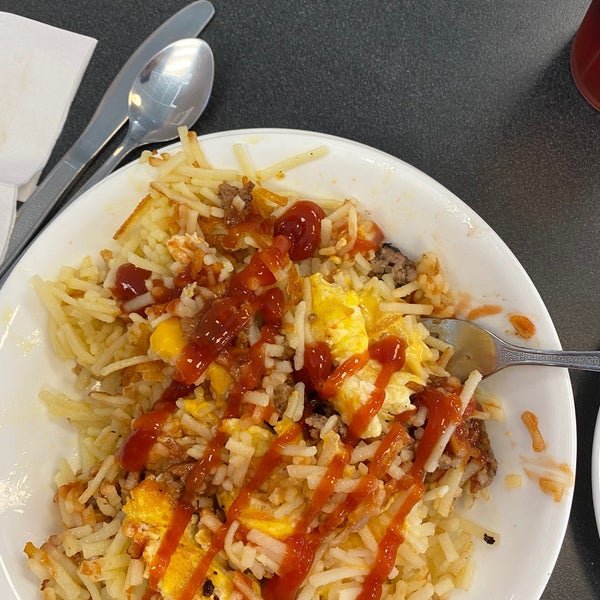 Waffle House Breakfast Spot in Melbourne