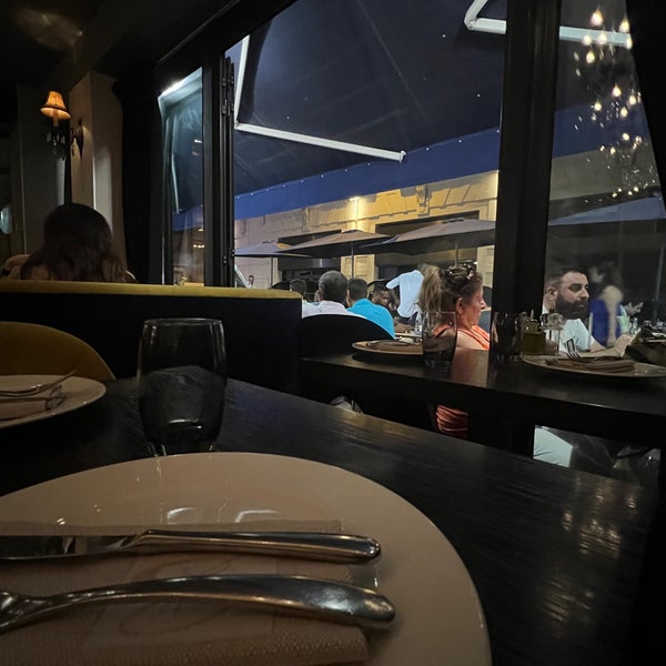 Foto scattata a Beryte Restaurant da Y il 8/5/2022