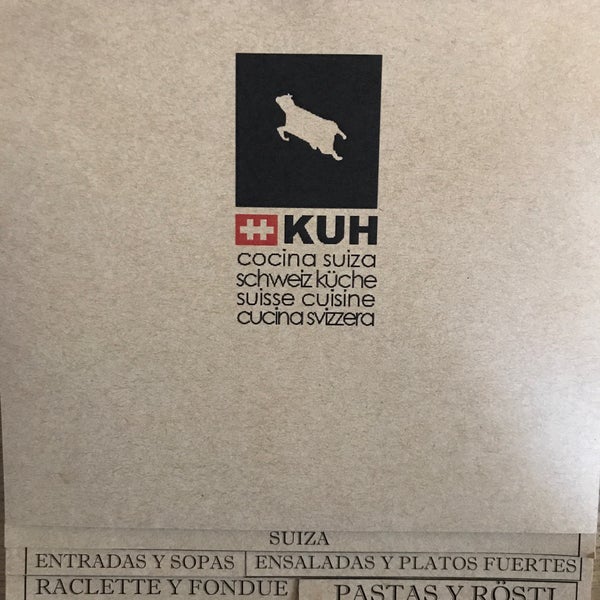รูปภาพถ่ายที่ KUH + โดย Ernesto N. เมื่อ 1/7/2018