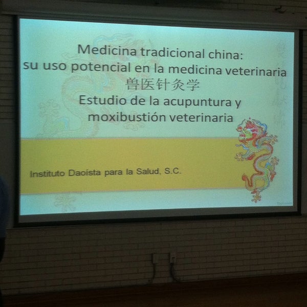 Снимок сделан в UNAM Facultad de Medicina Veterinaria y Zootecnia пользователем Ma C. 6/2/2016