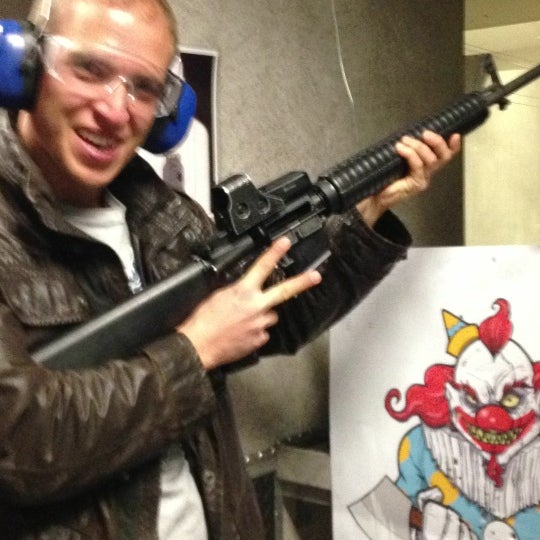 Photo taken at The Gun Store by 💨Erhan😜 on 1/31/2013