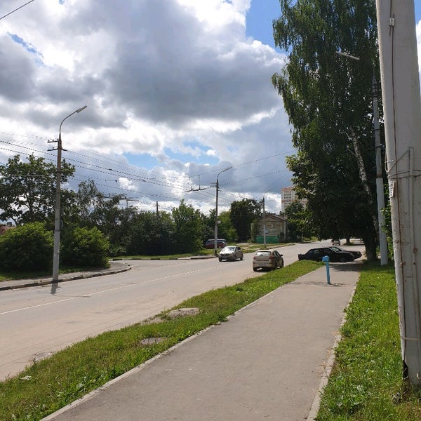 Орел горького 1. Горького 105а орел. горького 22 орел. горького 39 орел. орёл горького 112 фото.