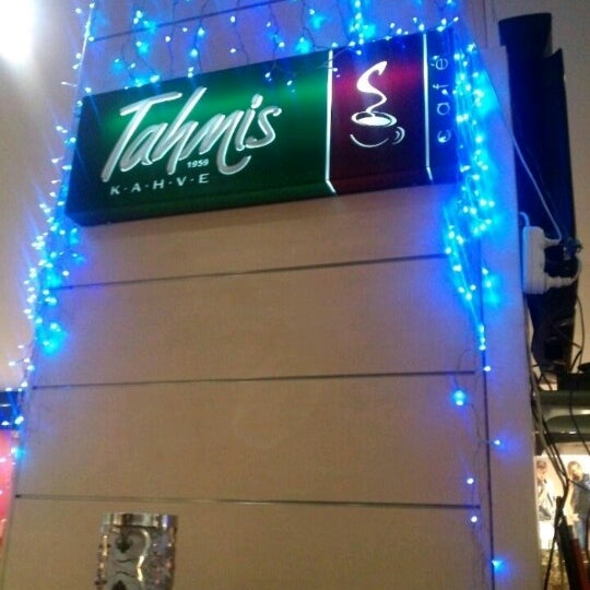 6/2/2014 tarihinde Paşa G.ziyaretçi tarafından Tahmis Cafe'de çekilen fotoğraf