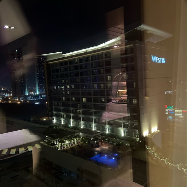 รูปภาพถ่ายที่ The Westin Bahrain City Centre โดย Adel✈️🇸🇦 เมื่อ 2/24/2024