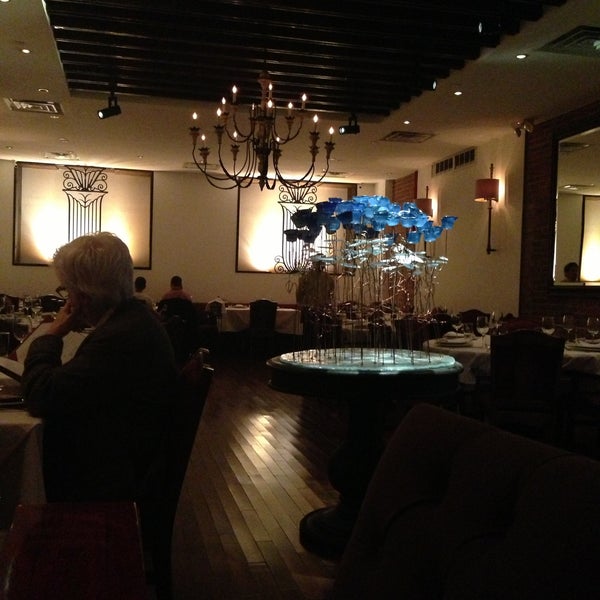 Foto diambil di Almayass Restaurant NYC oleh EmiliyaM pada 5/3/2013