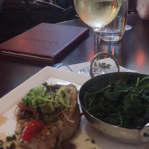 The O Bar at Woodfield Bar