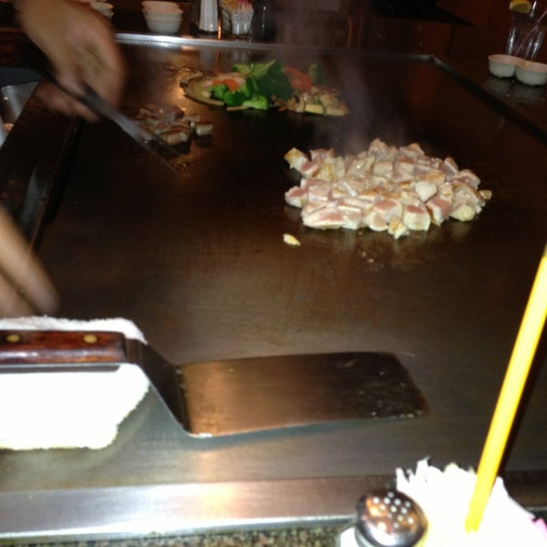 Das Foto wurde bei Japon Steak House &amp; Sushi Bar von Neal R. am 6/1/2013 aufgenommen