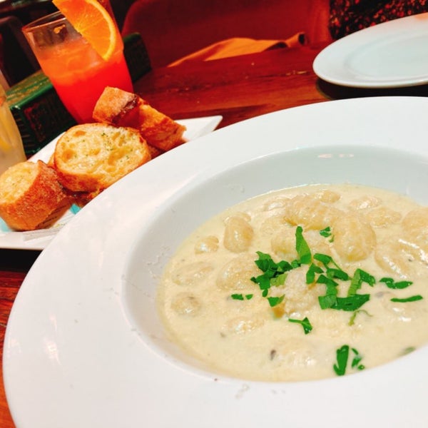 太陽の娘 Favetta Italian Restaurant In 新宿区