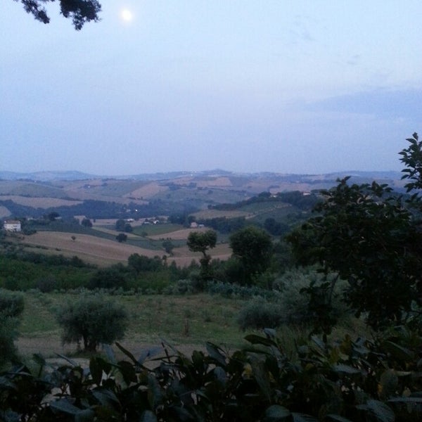 7/20/2013 tarihinde Claudia P.ziyaretçi tarafından Trattoria Montechiaro'de çekilen fotoğraf