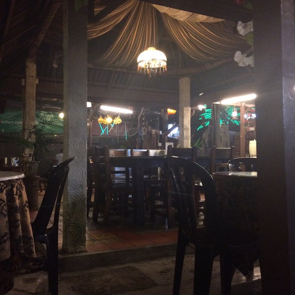 10/5/2015에 Yasmin S.님이 Malay Village Restaurant에서 찍은 사진