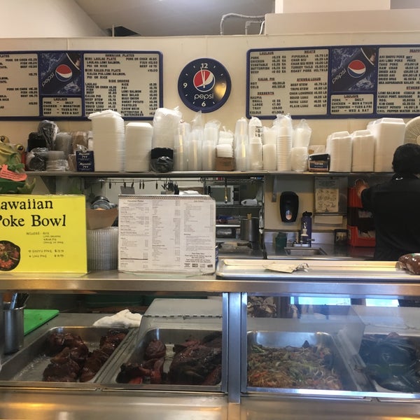 Young's Fish Market Kalihi Palama 1286 Kalani St'da fotoğraflar