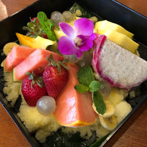 Das Foto wurde bei MW Restaurant von Koreankitkat am 4/4/2018 aufgenommen