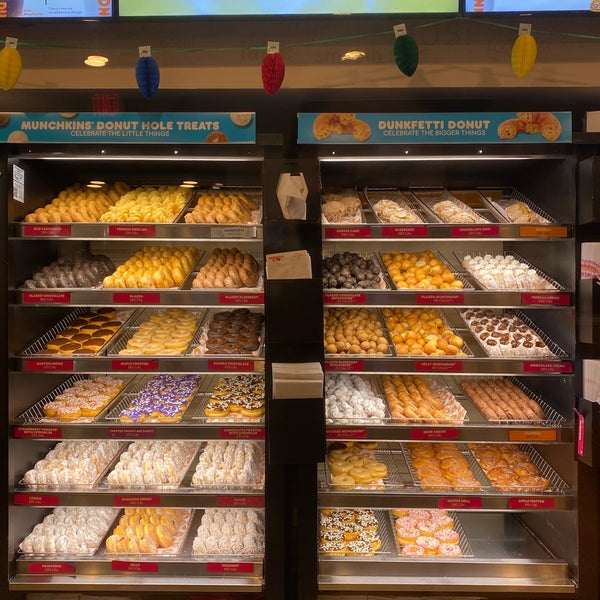 Dunkin Donut Shop In Hickham