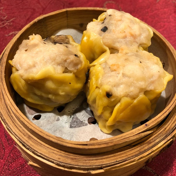 Photos at Mandalay Restaurant Chinese Restaurant in Honolulu