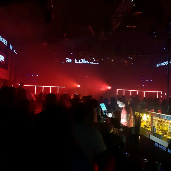 Photo taken at XLarge Club İstanbul by Emre K. on 6/11/2022