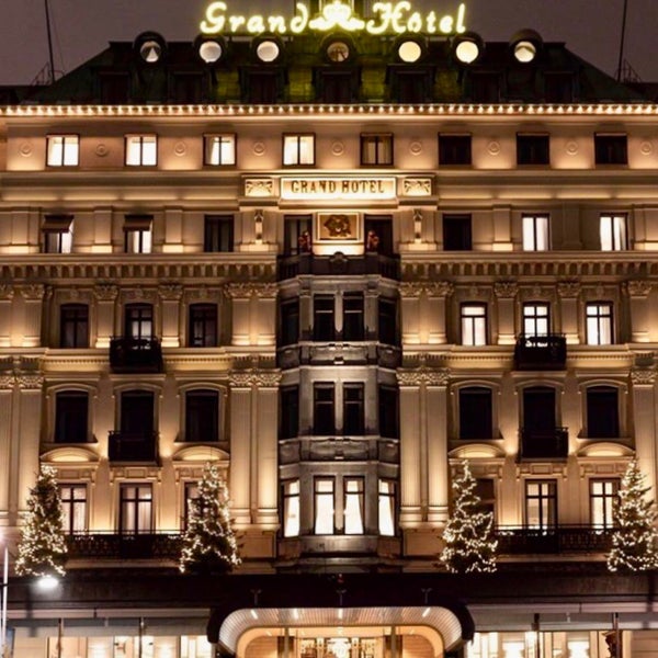 Foto tirada no(a) Grand Hôtel Stockholm por Suzanne H. em 12/22/2019