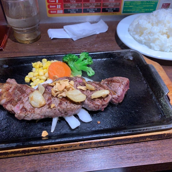 いきなり ステーキ 横浜西口店 西区 594人の訪問者 から 4個のtips 件