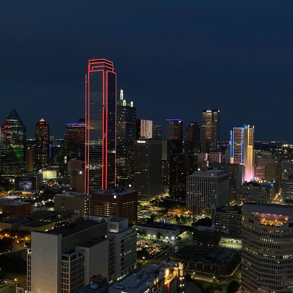 Das Foto wurde bei Reunion Tower von N am 10/23/2022 aufgenommen